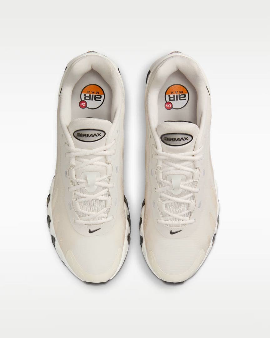 NIKE AIR MAX Dn8 ファントム