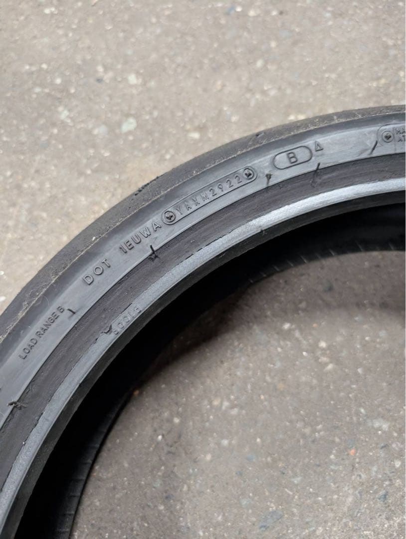 室内保管　送料込み　DUNLOP α13SP 中古　前後セット