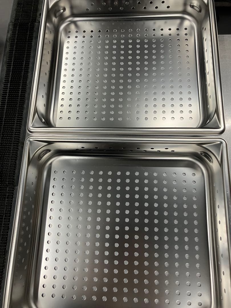 2枚　ホテルパン 穴あき 1/2 深さ65mm