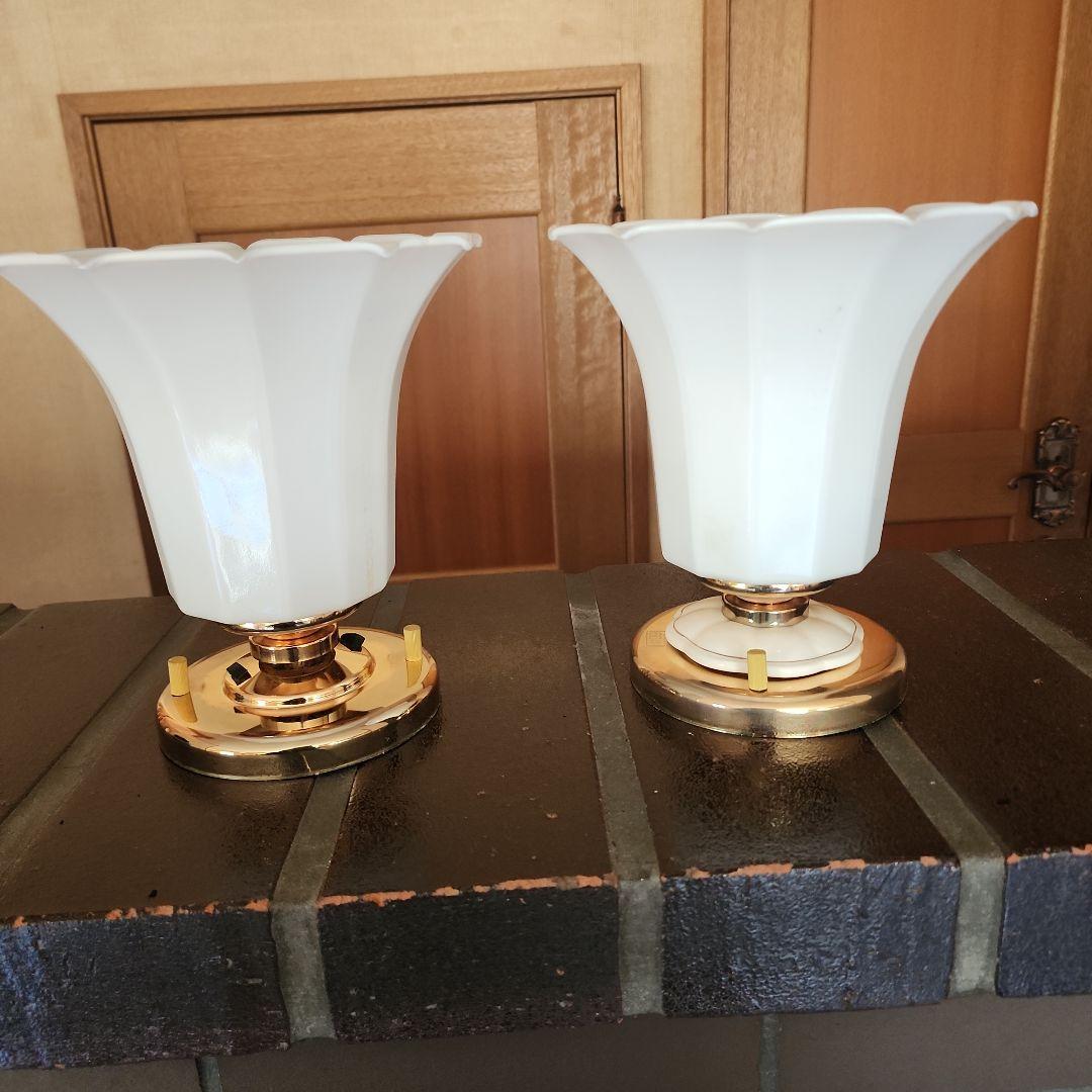 フラワー型シャンデリア ホワイト ゴールド