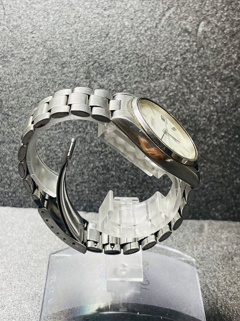 SEIKO KING QUARTZ シルバー 時計