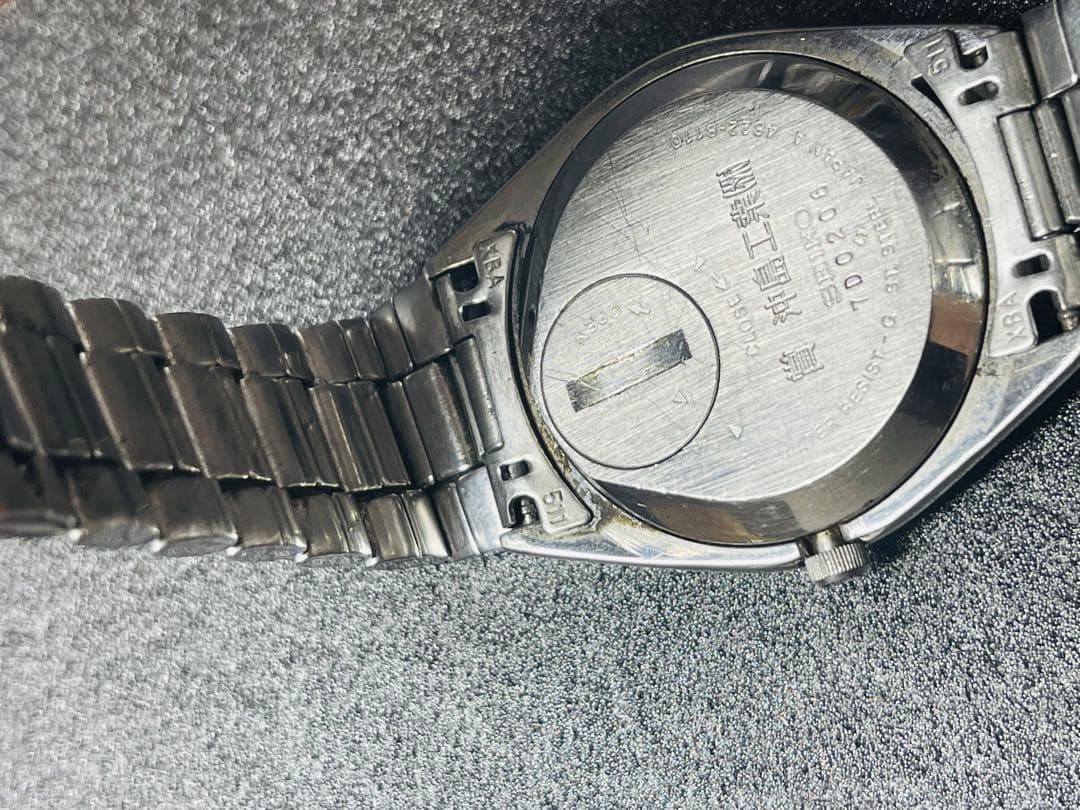 SEIKO KING QUARTZ シルバー 時計