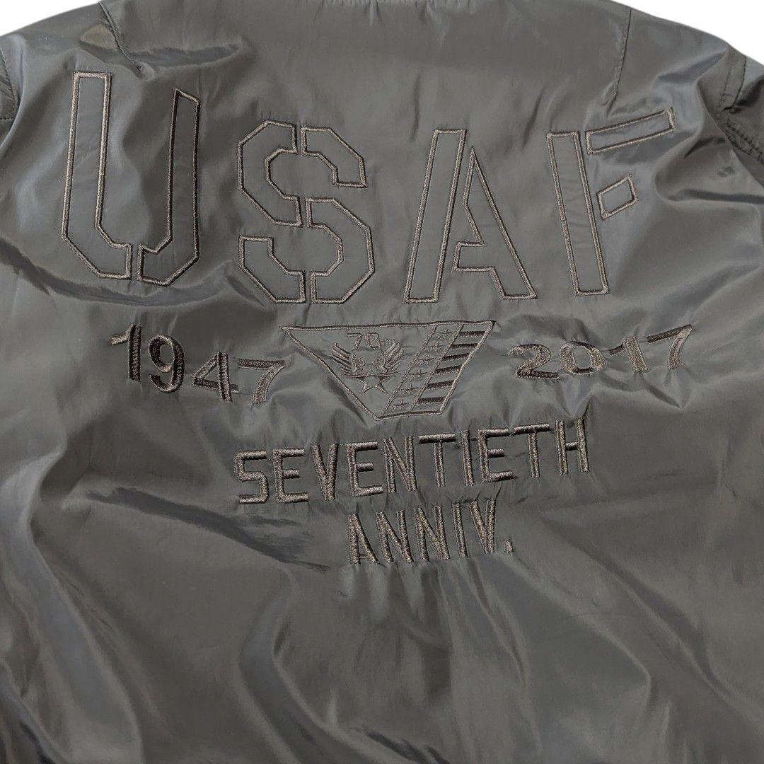 AVIREX アヴィレックス 70周年 L-2 ジャケット ミリタリー MA-1