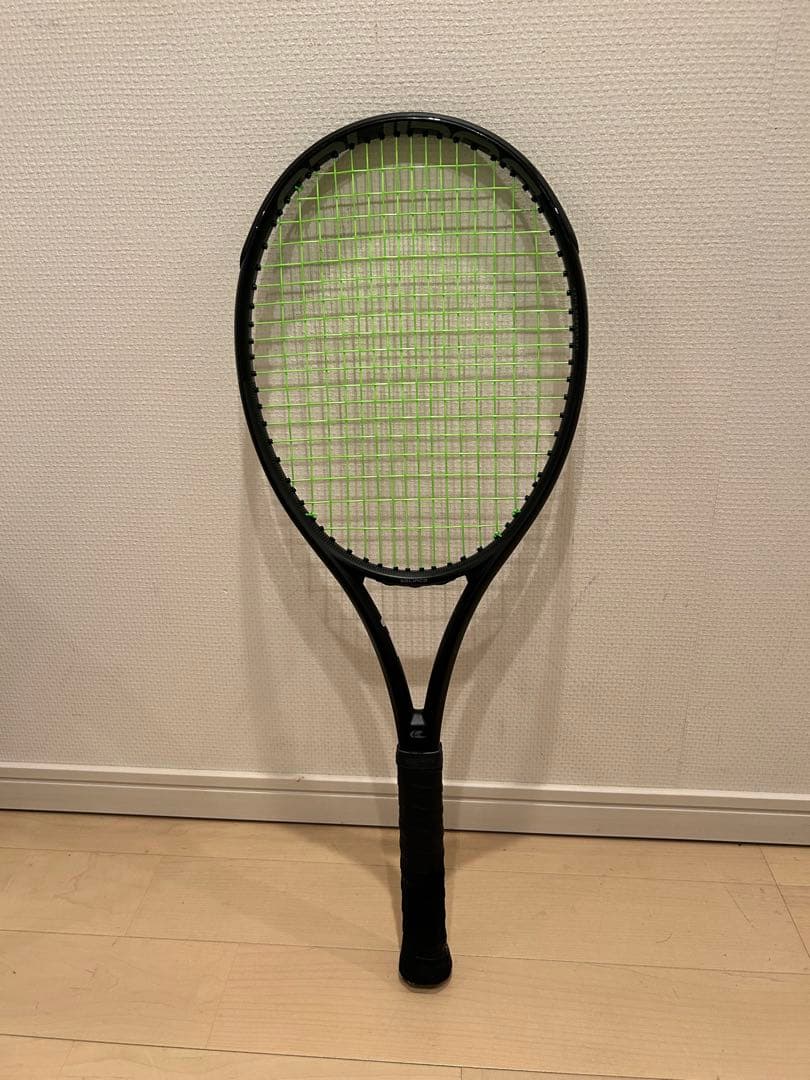 【Ai】テニスラケット　SOLINCO BLACKOUT 285