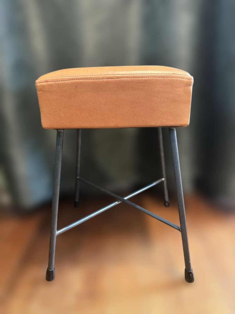 ロータイプ ローフ スツール SIKAKU シカク レザー 本革