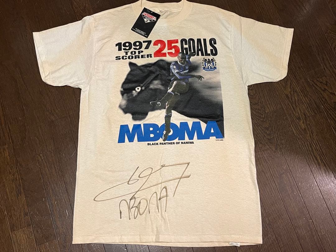 ★【激レア】パトリック・エムボマ直筆サイン入りTシャツ