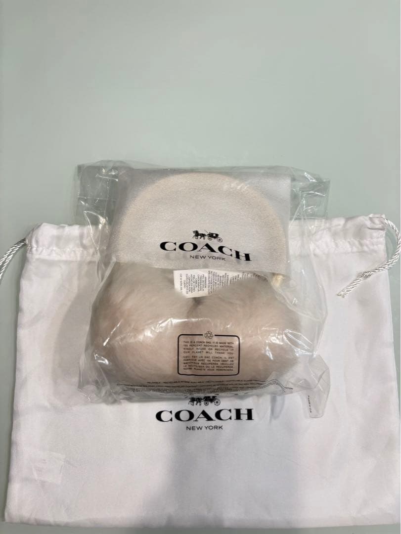 【新品本物】COACHコーチシアリング イヤーマフ耳あてシグネチャー百貨店モデル