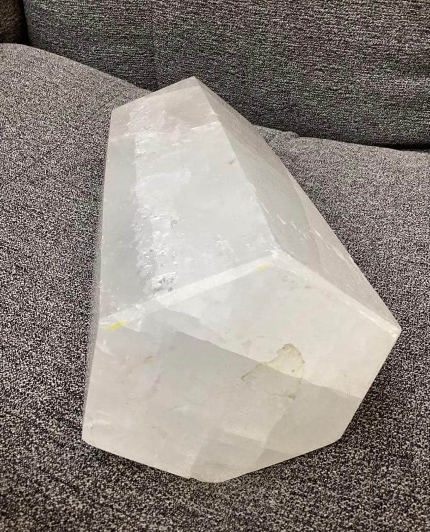 天然石 ヒマラヤ水晶 六角柱 原石　5000g