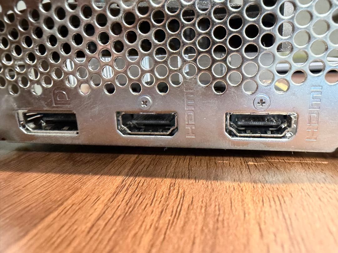 【保証あり】GeForce RTX 3050 メモリ6GB 【動作確認済み】