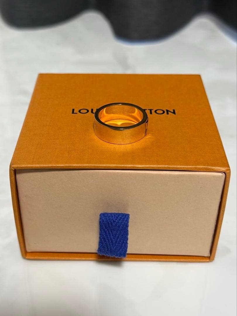 ✨美品✨ louis vuitton リング バーグ LV インスティンクト