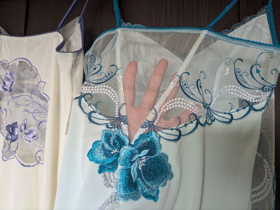 【美品2点】サルート⭐花柄刺繍 スリップ2点セット⭐貴重Ｌサイズ