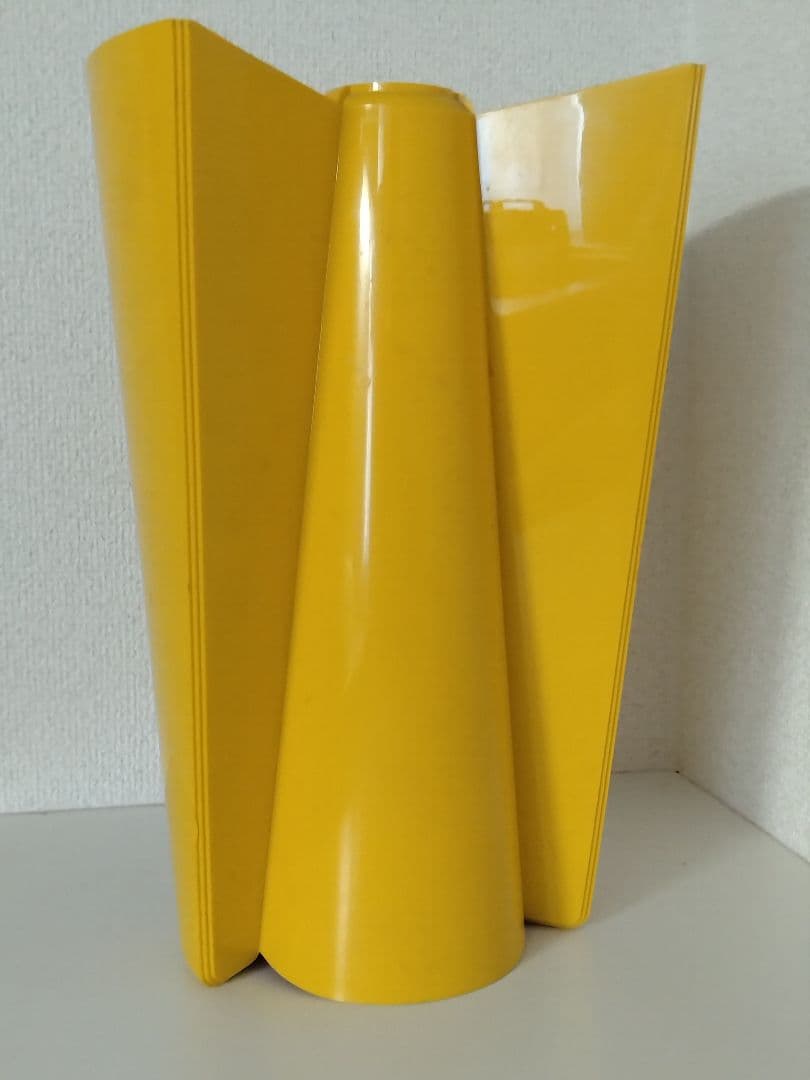 花瓶・フラワースタンド Pago-Pago ALESSI by Enzo Mari