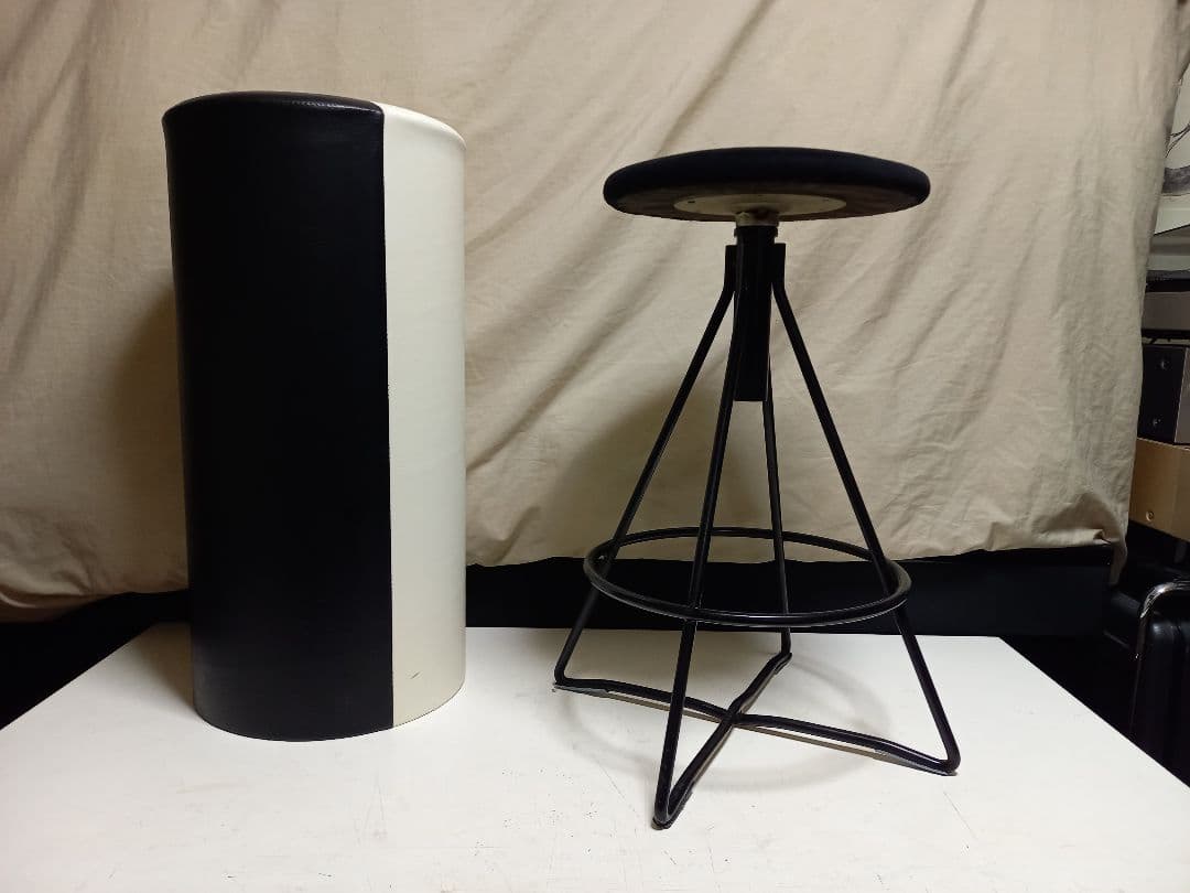 1980s　ポストモダン　モード　スペースエイジ　アイアン　メタル　昇降　チェア