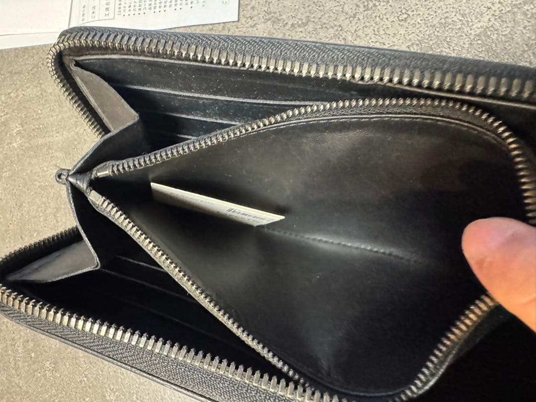 ベルルッティ 定価20.4万円 イタウバ ロングジップウォレット