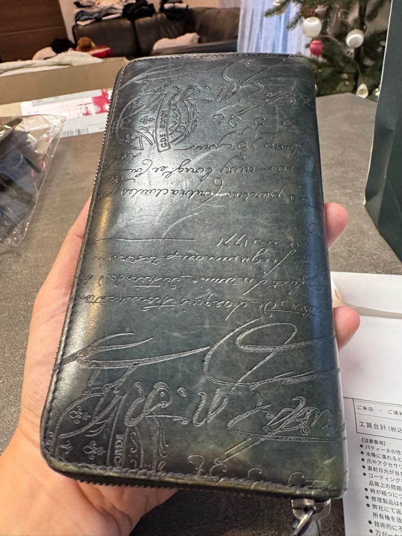 ベルルッティ 定価20.4万円 イタウバ ロングジップウォレット