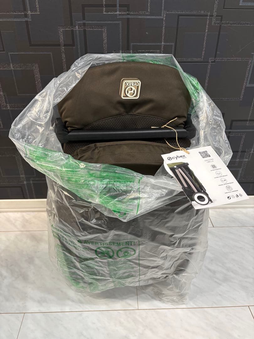 最新2025年モデル　Cybex Libelle チョコレートブラウン