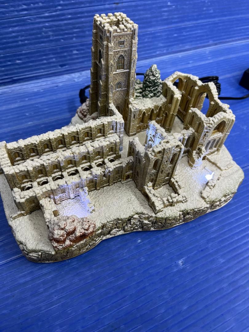 リリパットレーン 【FOUNTAINS ABBEY】積雪 電飾 箱 証書