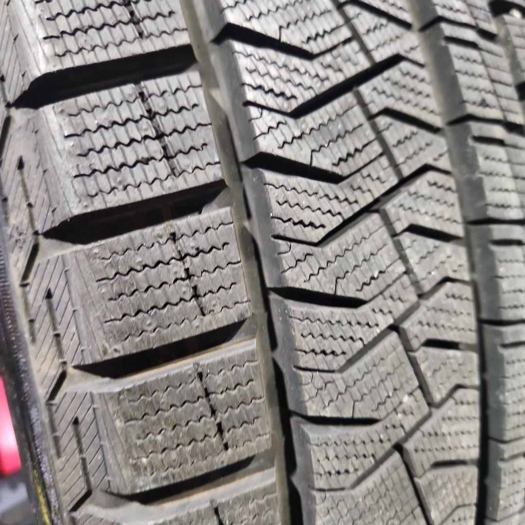 215/65R16　スタッドレス　4本セット 21年製