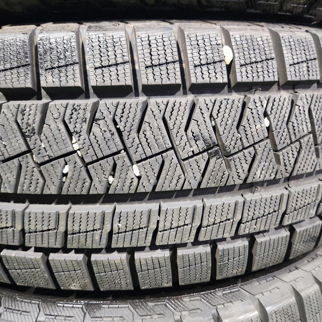 215/65R16　スタッドレス　4本セット 21年製