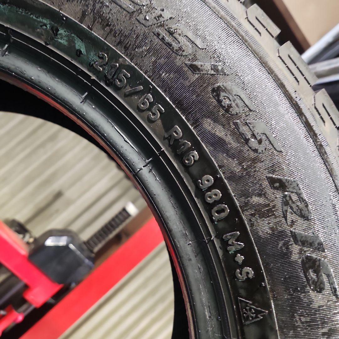 215/65R16　スタッドレス　4本セット 21年製