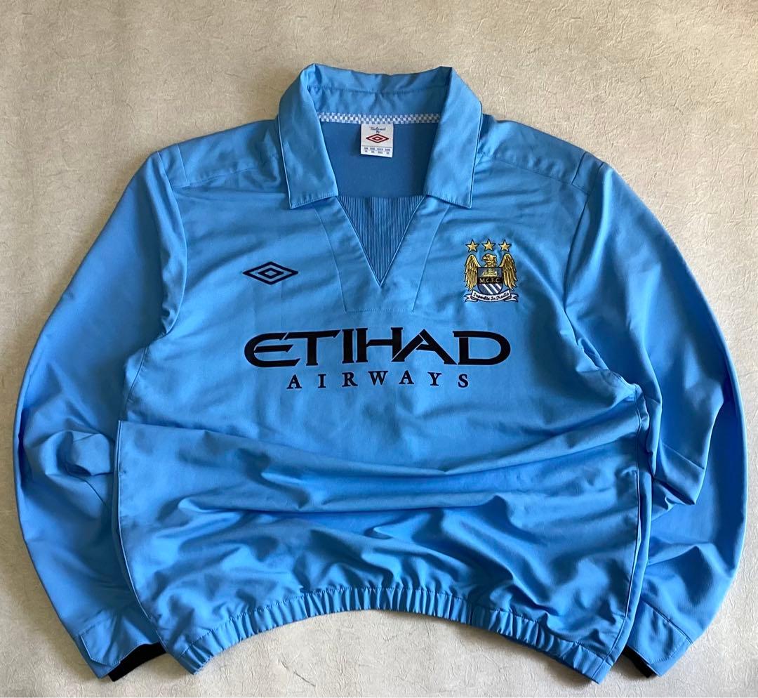 アンブロ　マンチェスターシティ　ドリルトップ　ユニフォーム　オアシス