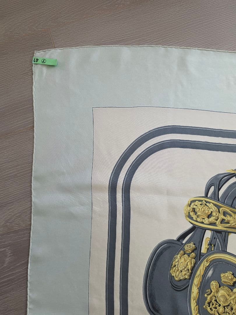 HERMES カレ90 BRIDES GALA 馬具デザイン スカーフ