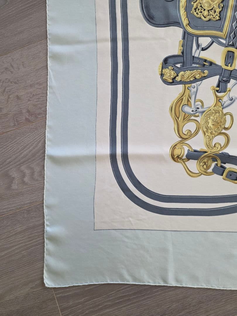 HERMES カレ90 BRIDES GALA 馬具デザイン スカーフ