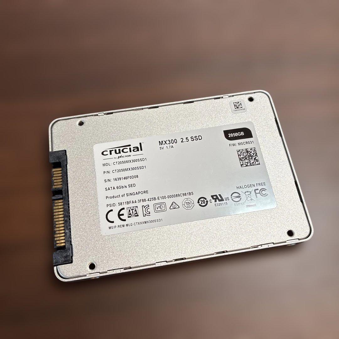 2TB 2050GB Crucial MX300 2.5 SSD ①