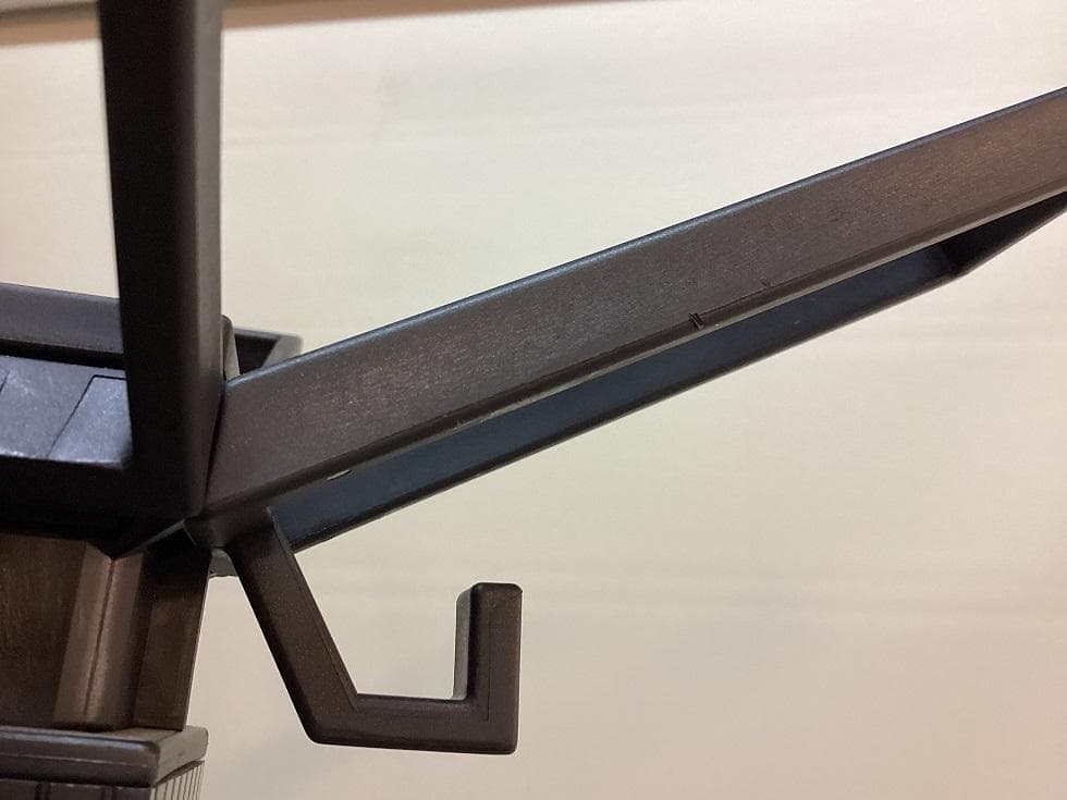 イタリア製　カルテル　セグメンティ　コートハンガー　クローズスタンド　ブラック