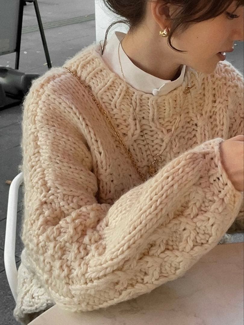 【Eaphi 】HAND DESIGN OVER KNIT (ivory)