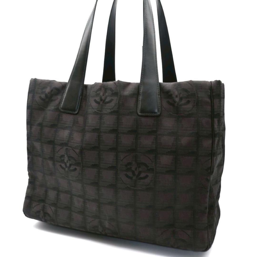 シャネル ニュートラベルライン トートMM ブラウン ナイロン CHANEL