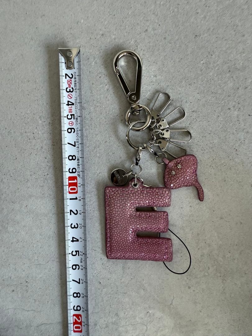 【新品未使用】ムータmuta ガルーシャキーホルダー　イニシャル