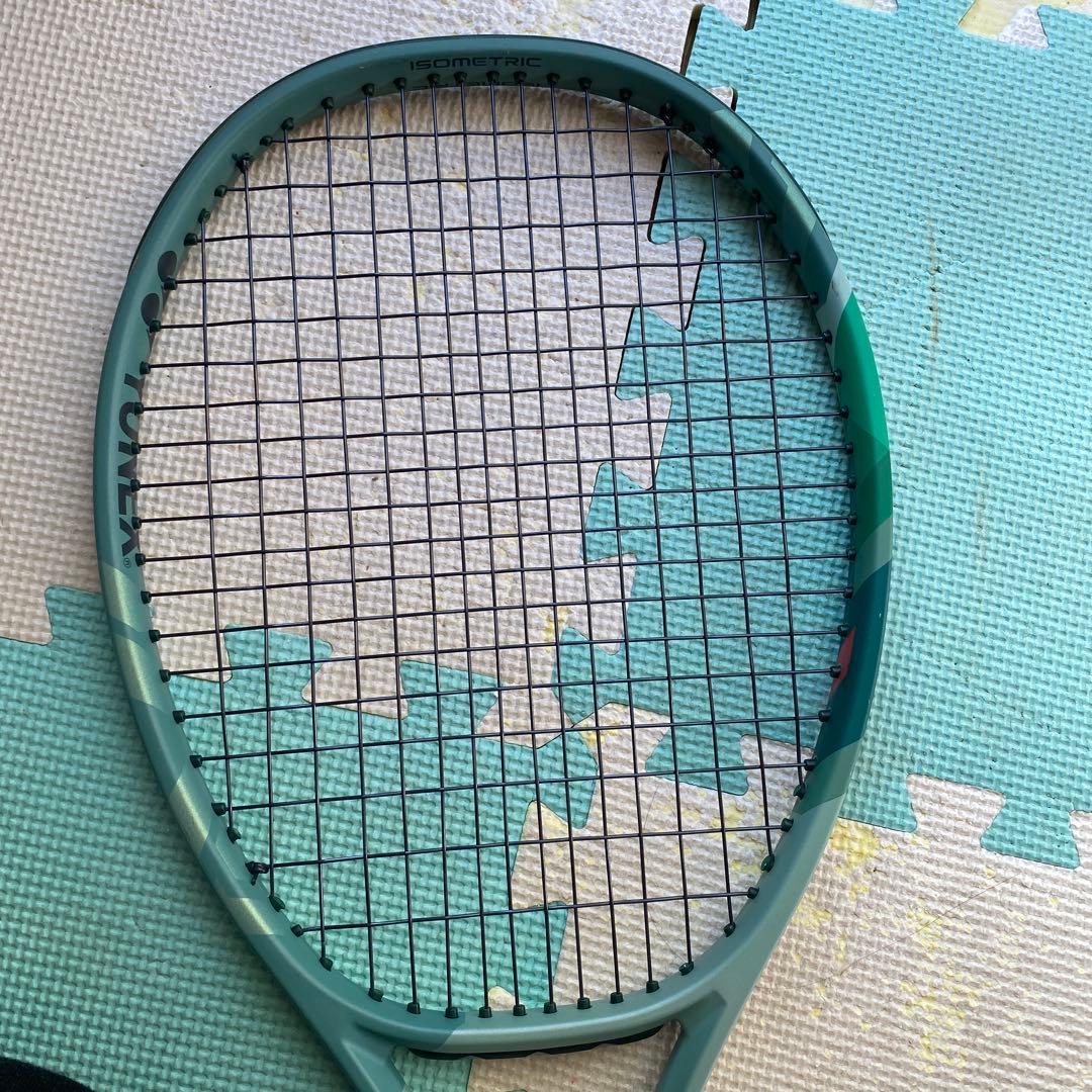 テニスラケット　Yonex Percept 100L G1