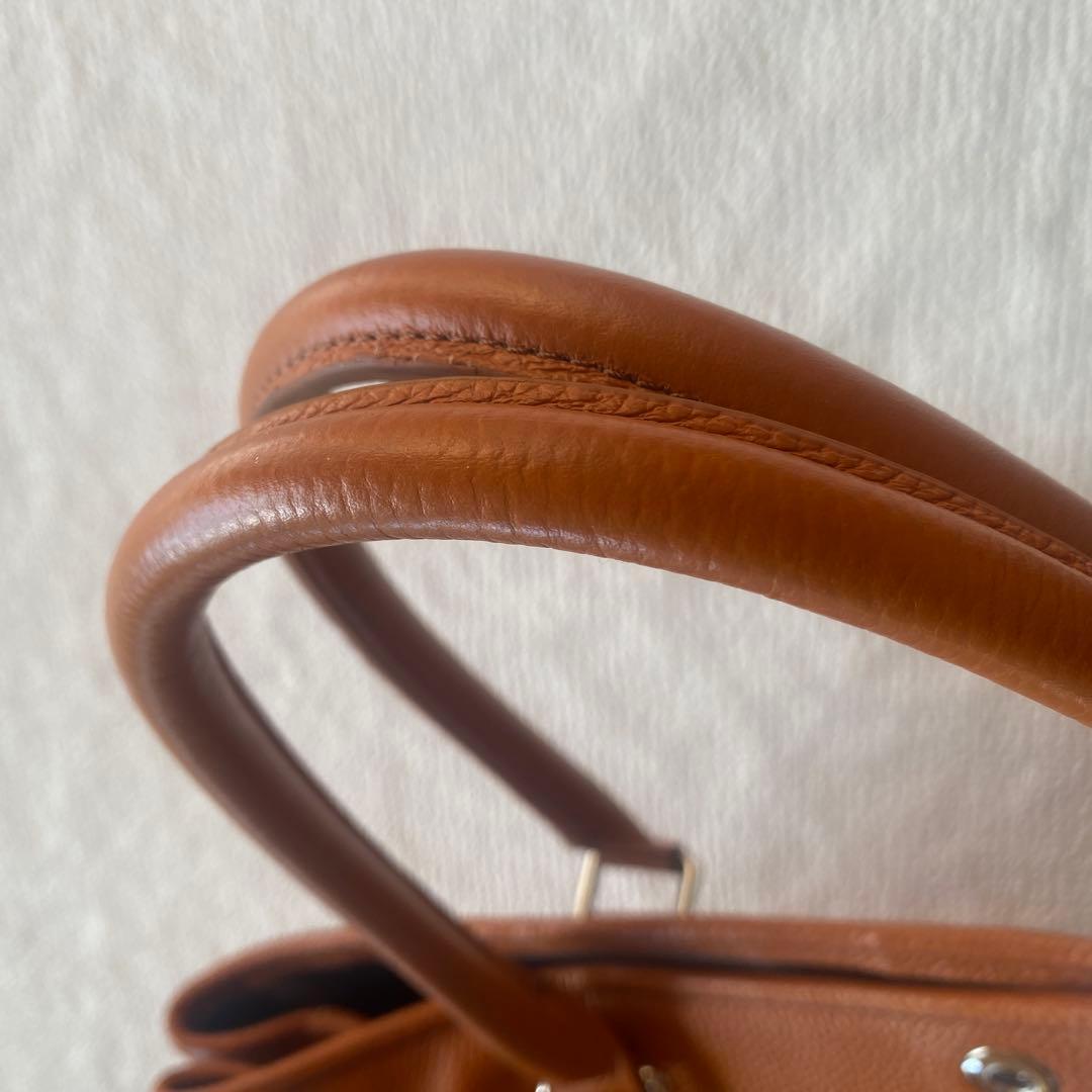 美品✨バーニーズニューヨーク トートバッグビジネス シボ革 A4 キャメル