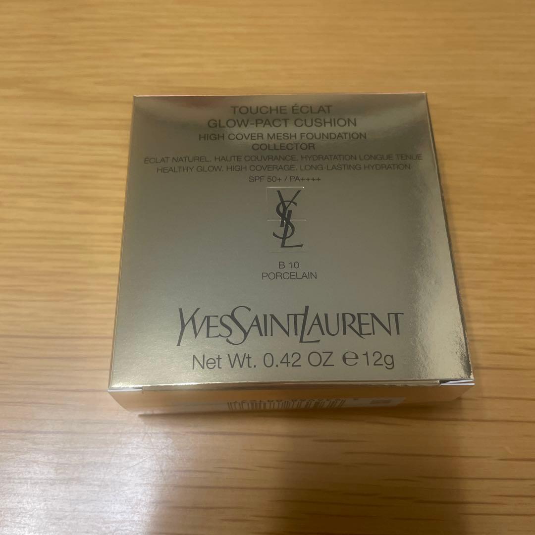 YSL ラディアント タッチ グロウパクト 〈コレクター〉No.B10