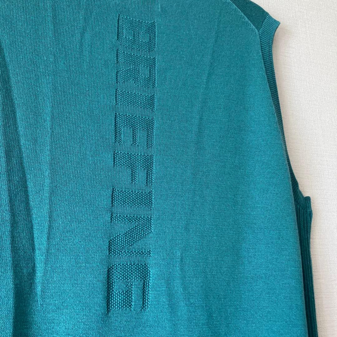 美品　ブリーフィング　ニットベスト