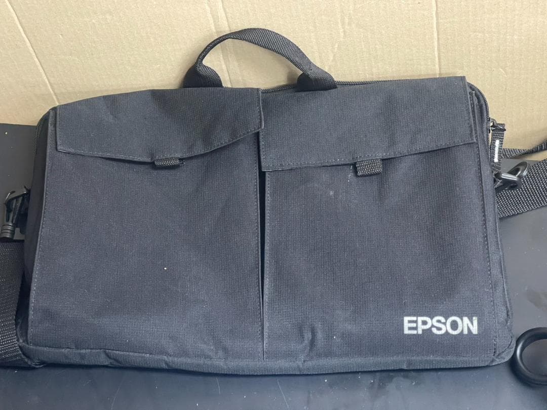 EPSON EB-1776W プロジェクター 145時間
