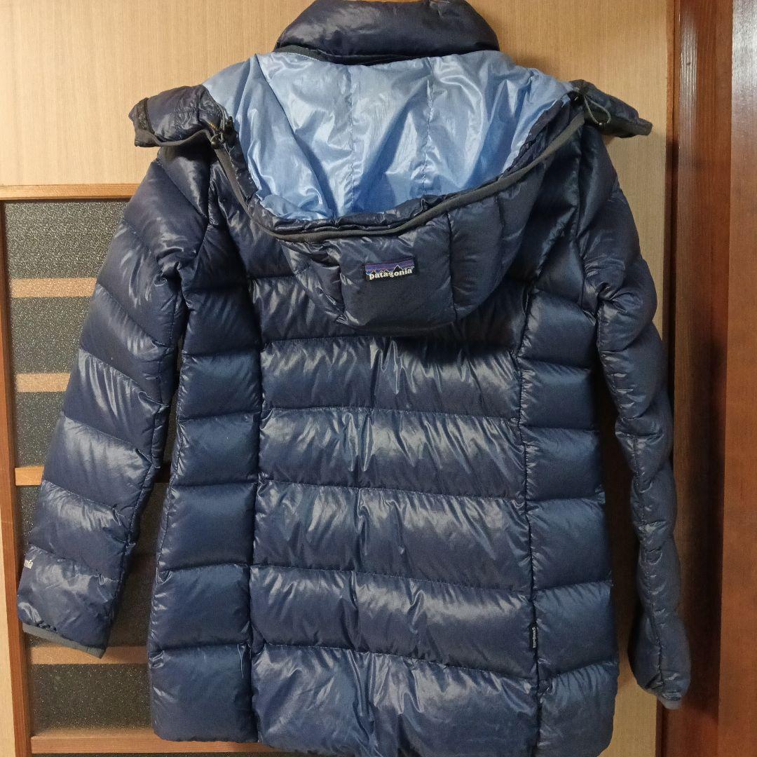 patagonia フード付きダウンジャケット ネイビー