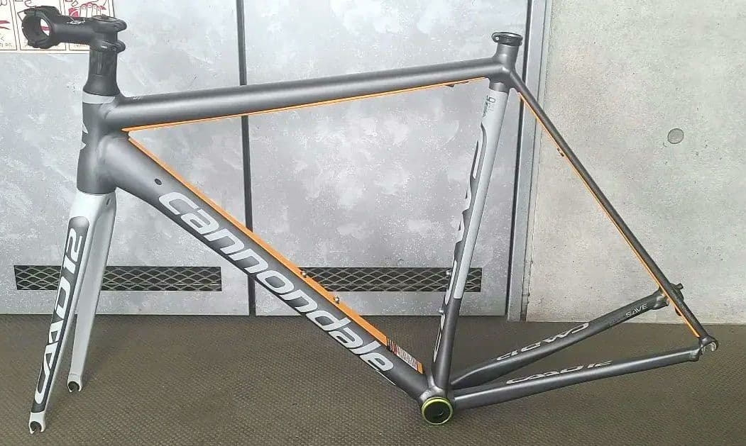 Cannondale CAAD12 ロードバイクフレーム シルバー/オレンジ