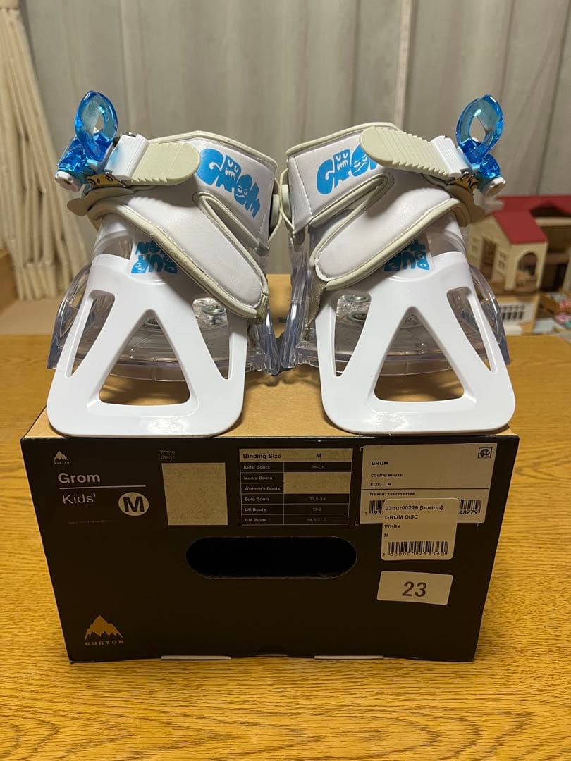 バートンGrom Kids スノーボードビンディング Mサイズ ホワイト