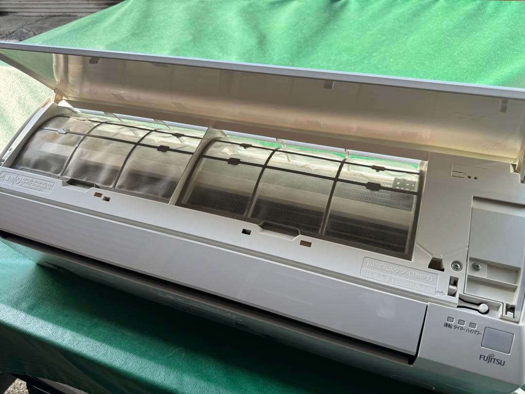 室外機も込 6畳用 富士通 エアコン クーラー 2019年製 2.2kw 22