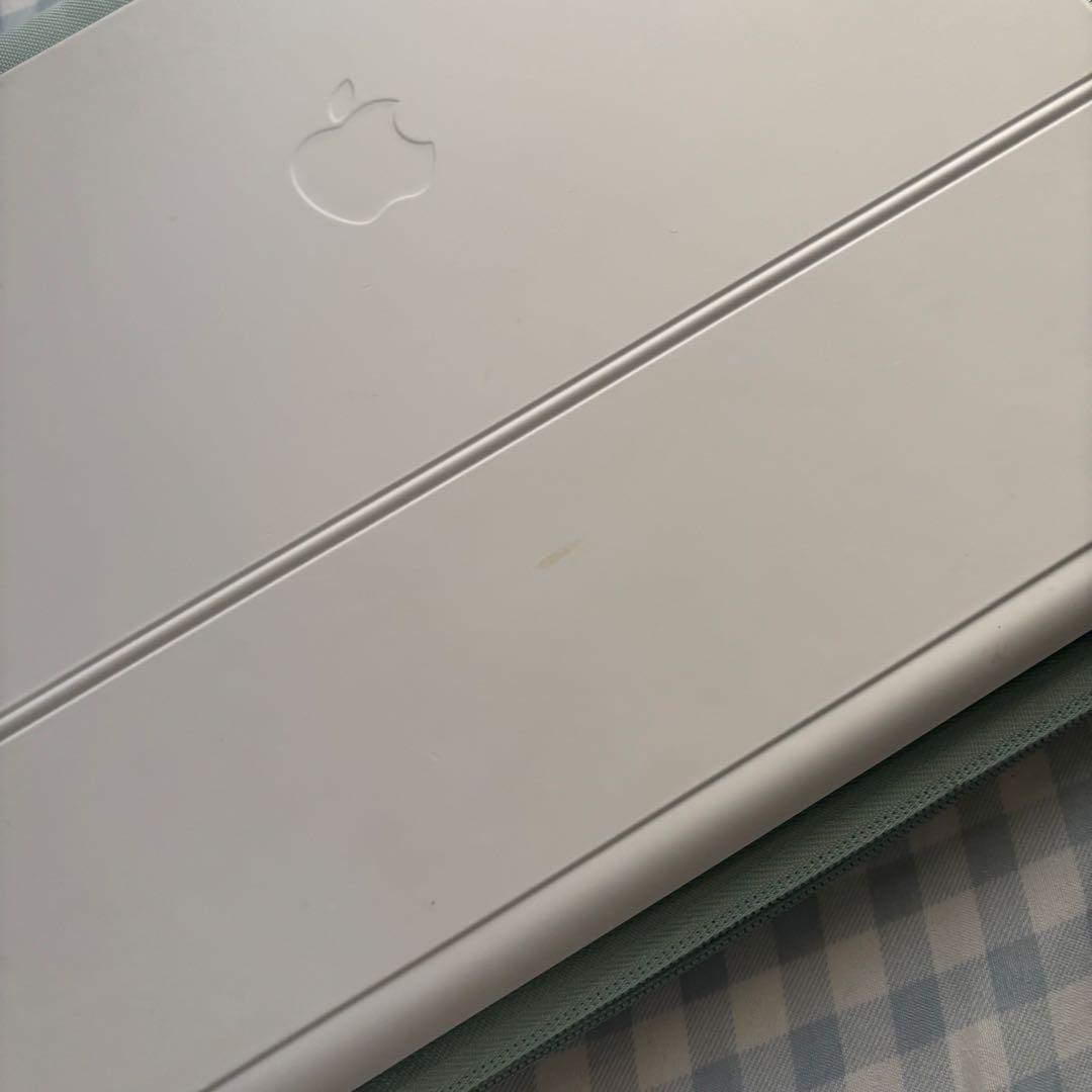 美品 iPad Magic Keyboard Pro 12.9インチ A2480