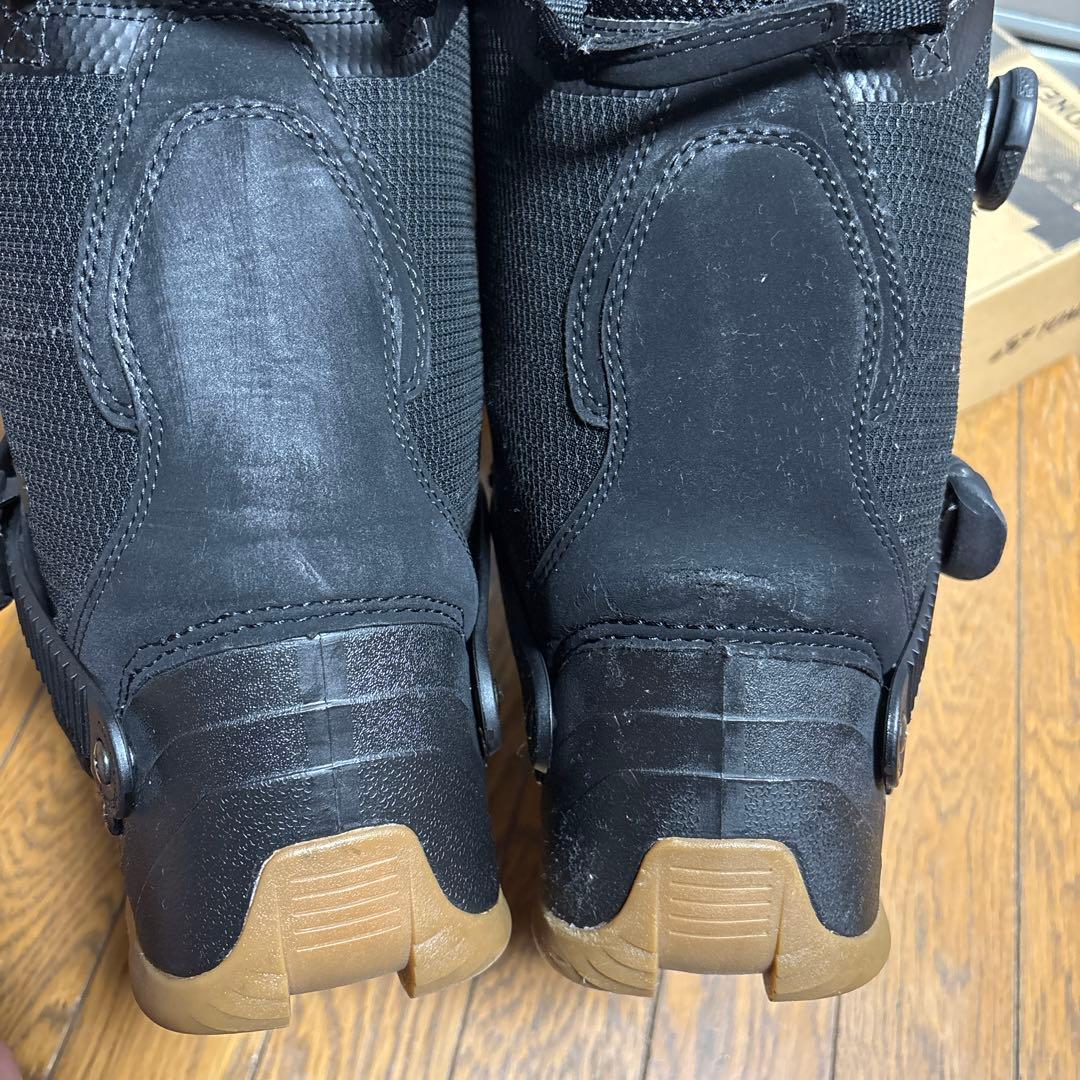 ヨネックス　AZYMAKER BOA AB 27cm