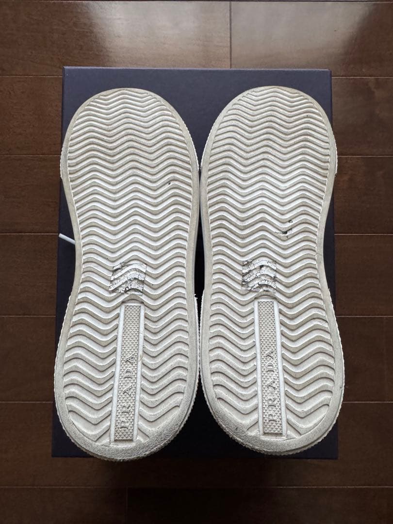 美品！PRADA スニーカー 37