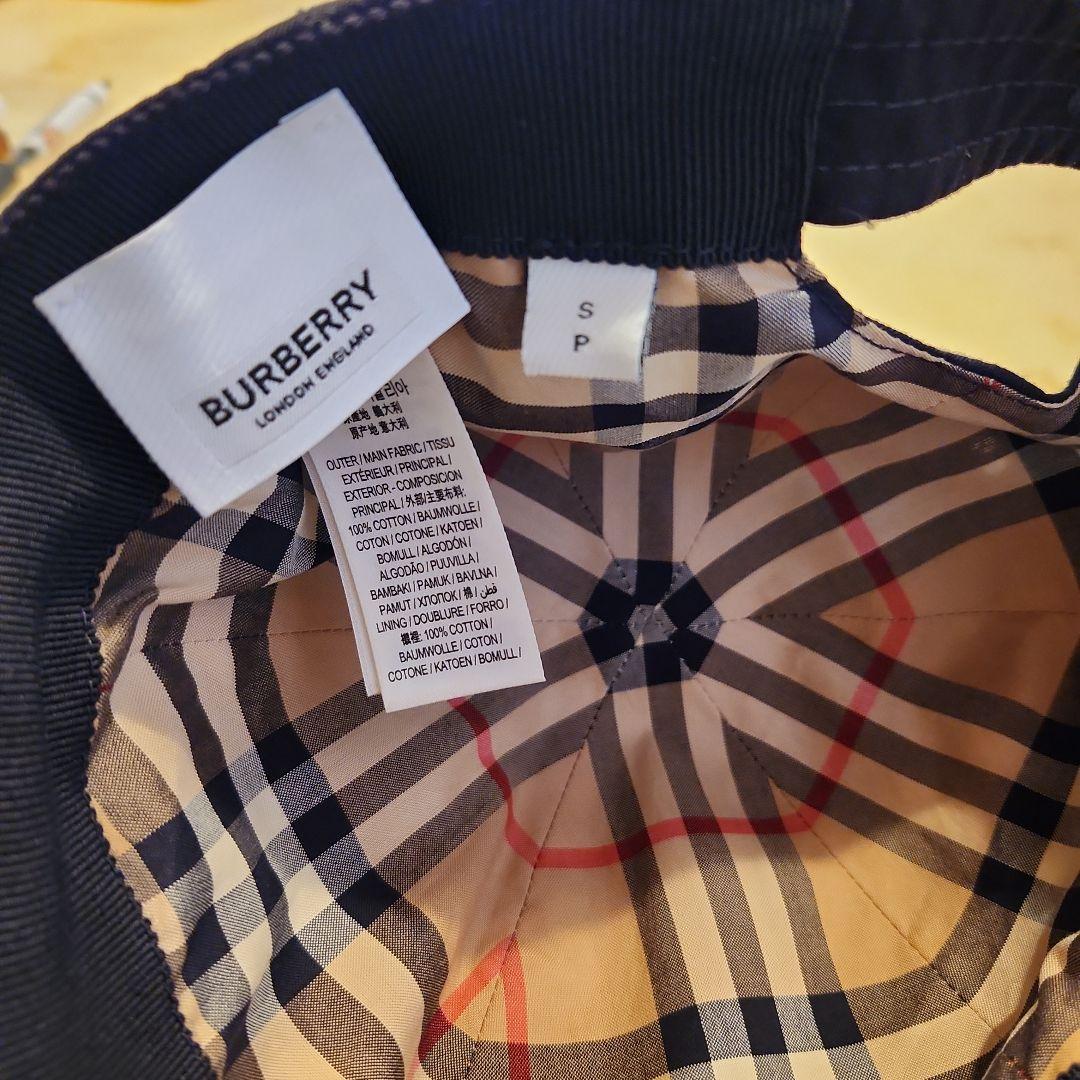 BURBERRY　キャップ