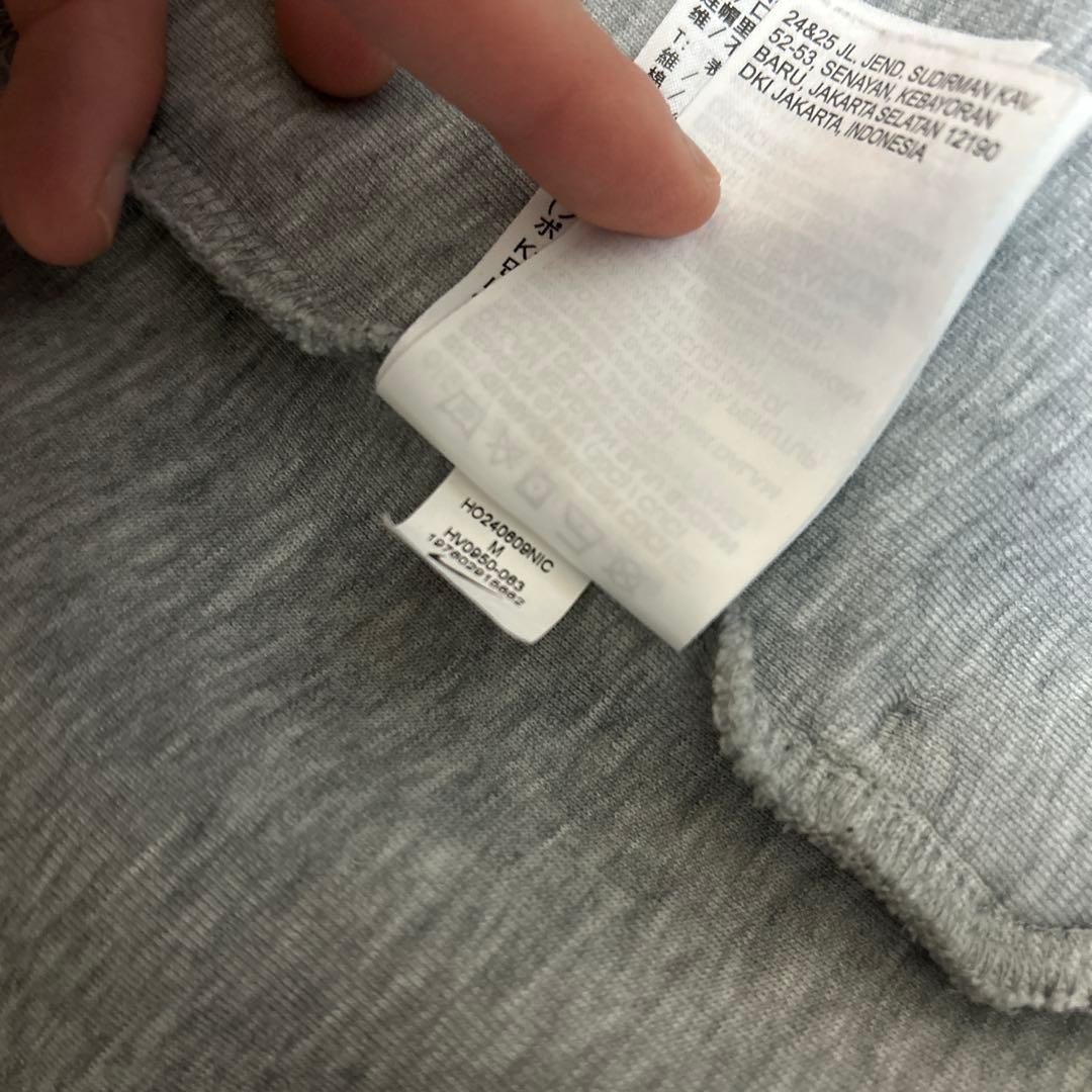Nike テックフリース　上