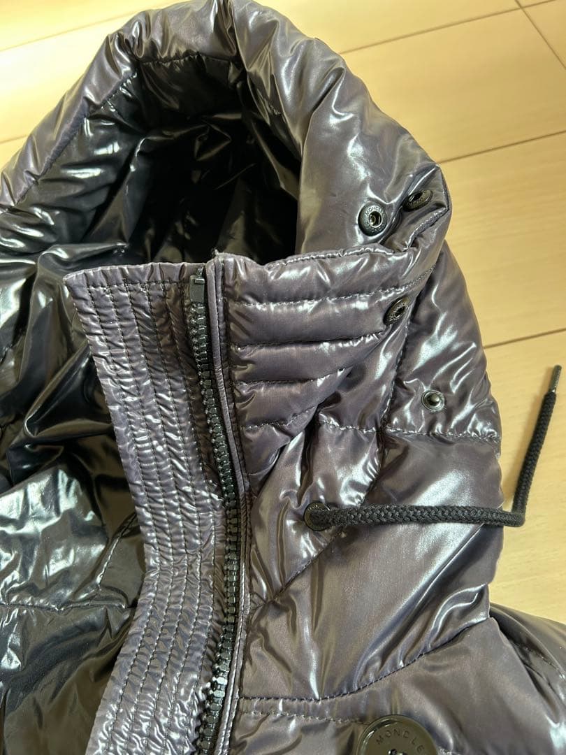 モンクレール　Moncler ネイビー フード付き　ダウンベスト　サイズ00