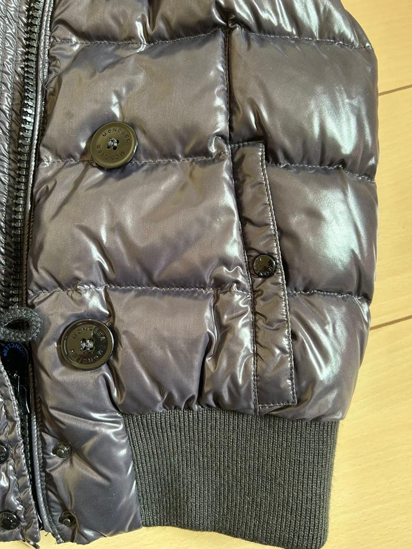 モンクレール　Moncler ネイビー フード付き　ダウンベスト　サイズ00