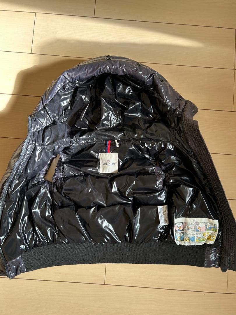 モンクレール　Moncler ネイビー フード付き　ダウンベスト　サイズ00
