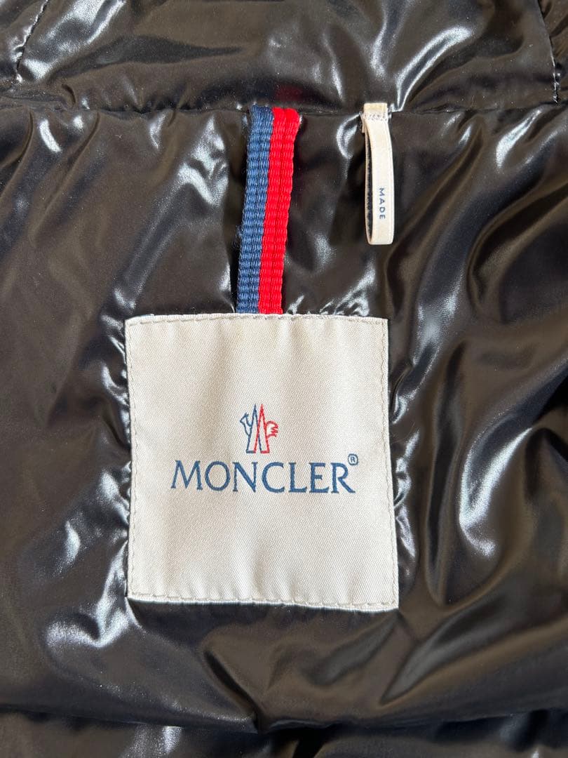 モンクレール　Moncler ネイビー フード付き　ダウンベスト　サイズ00